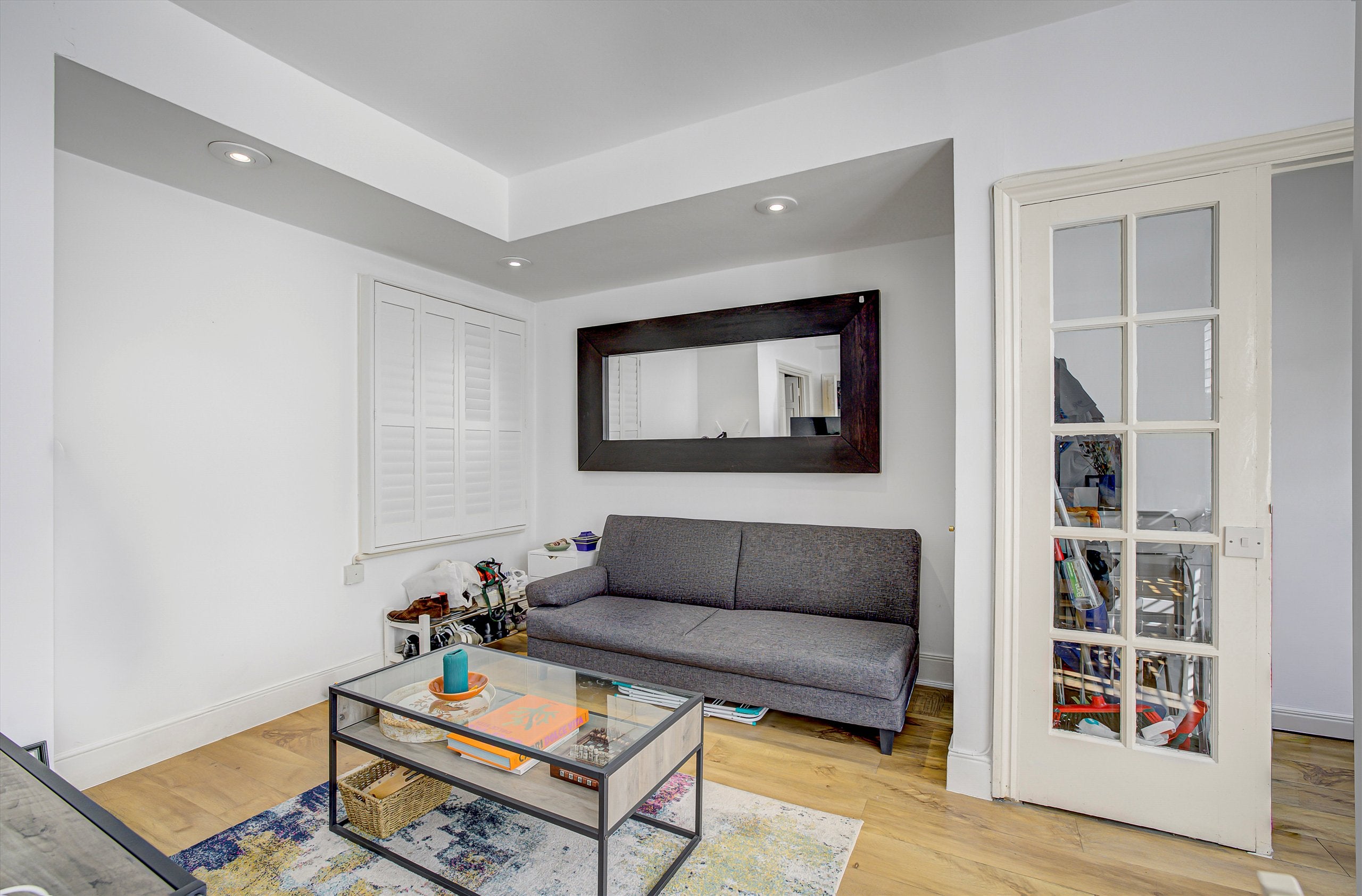 Flat Ashburn Gardens in Greater London
