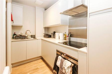 Flat Wadham Street in Weston-super-Mare