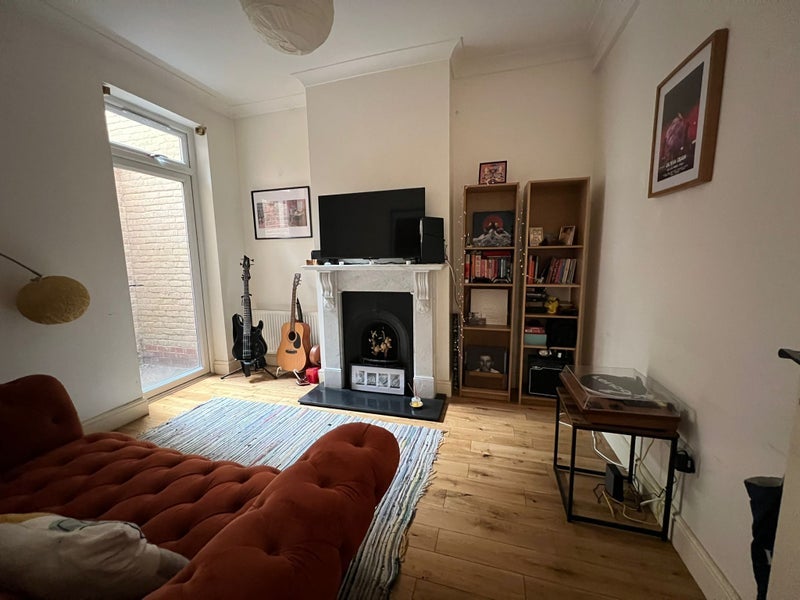 House Lilford Road in Greater London