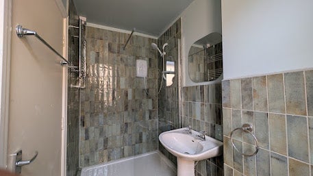 Flat Bath Street in Borough of Fylde