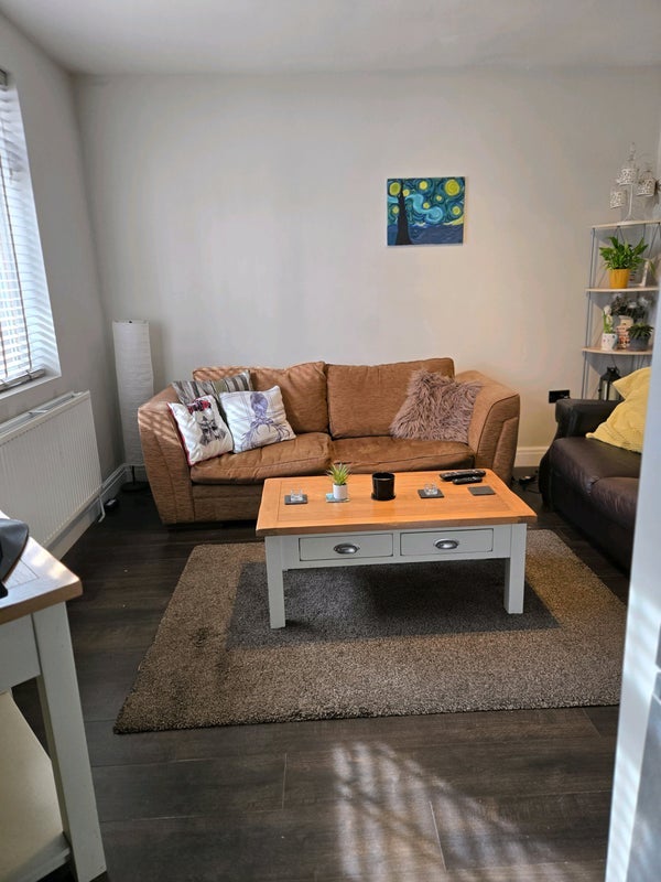 Room Corndale Road in Liverpool