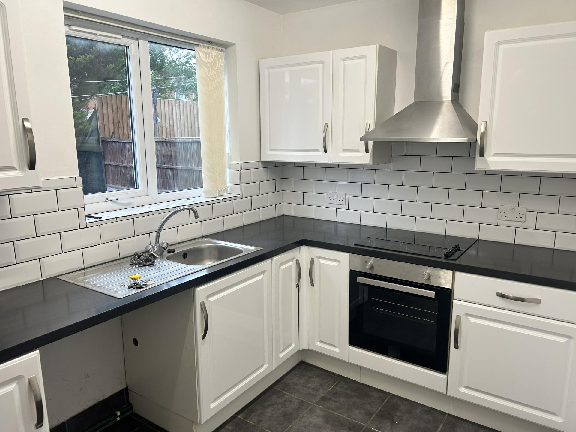 Flat Ivyfield Road in Birmingham