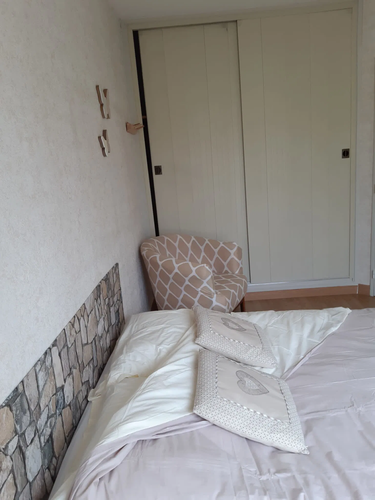 Chambre Route de Paris à Moulins