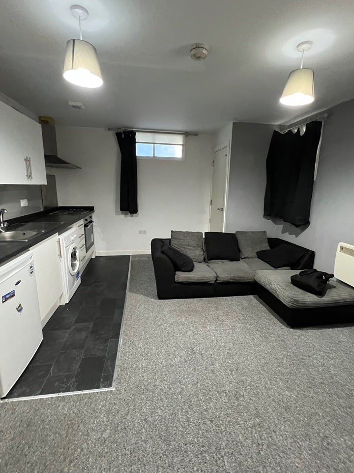Flat Dale Street in Bradford