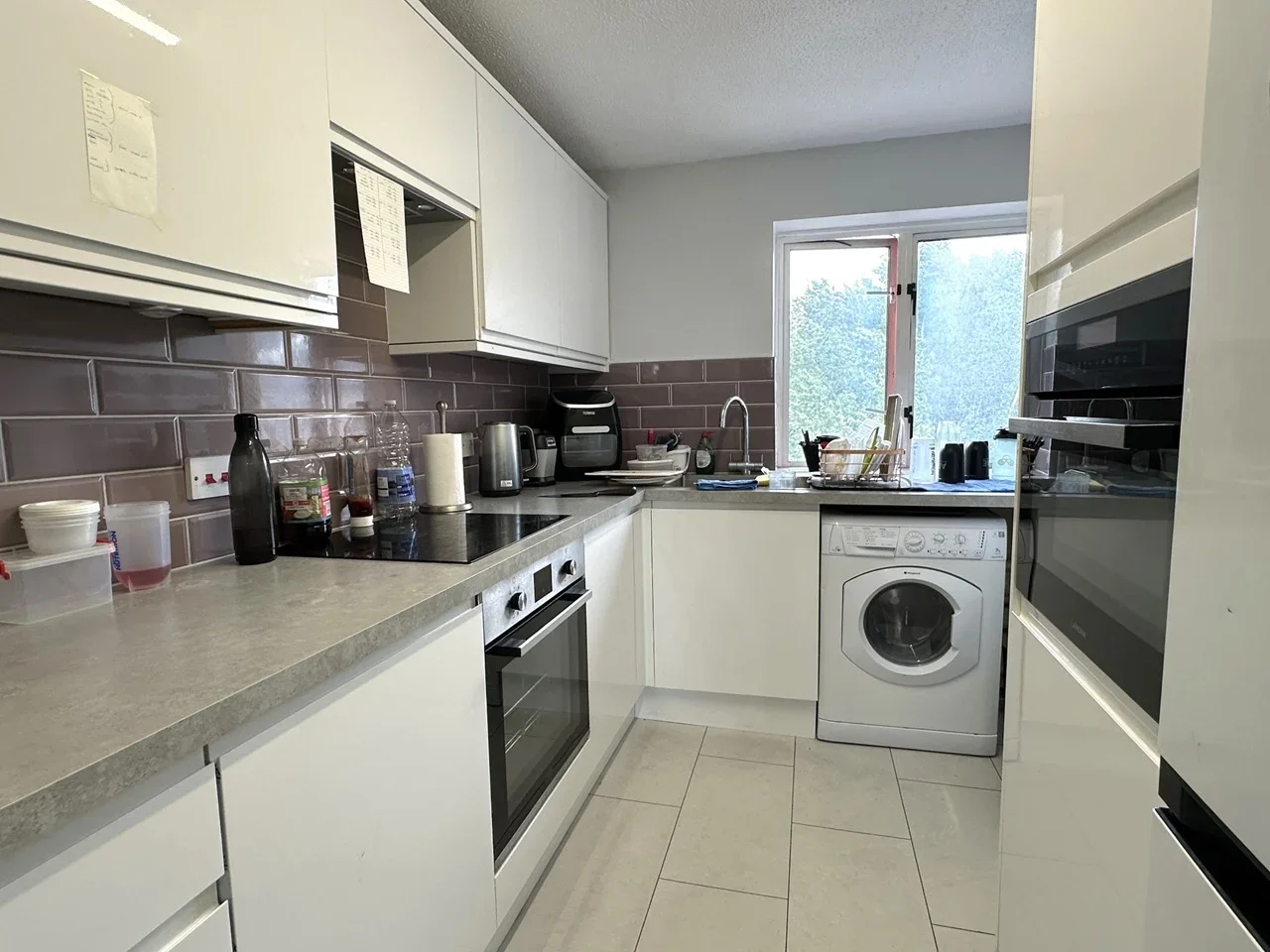 Flat Eleanor Way in Waltham Cross