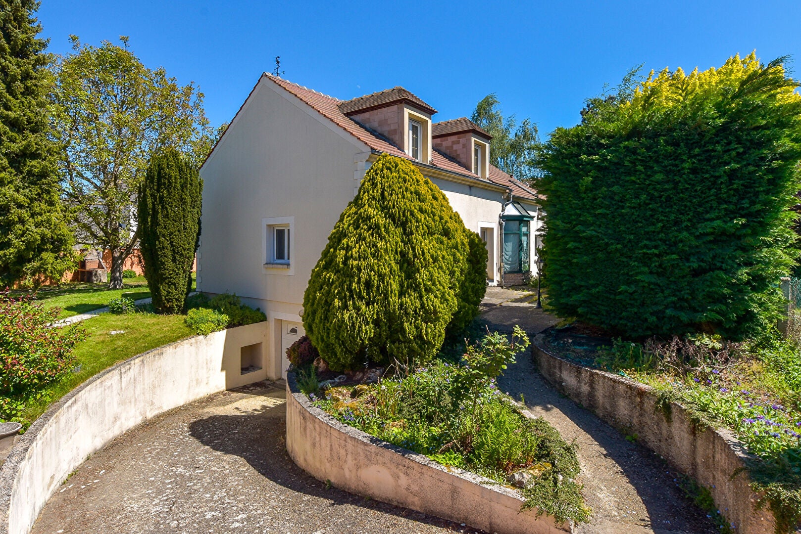 Maison D 47 à Verneuil-l'Étang