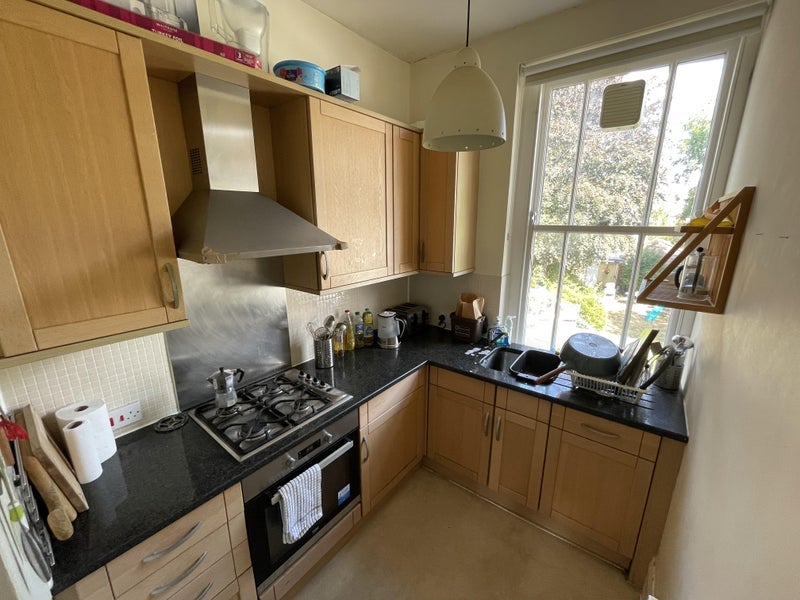 Room Downs Park West in Bristol
