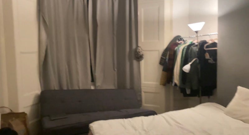 Room Downs Park Road in Greater London
