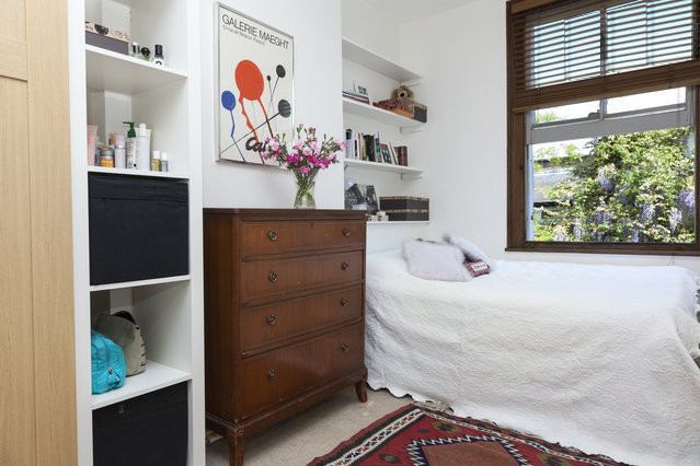 Room Margravine Road in Greater London