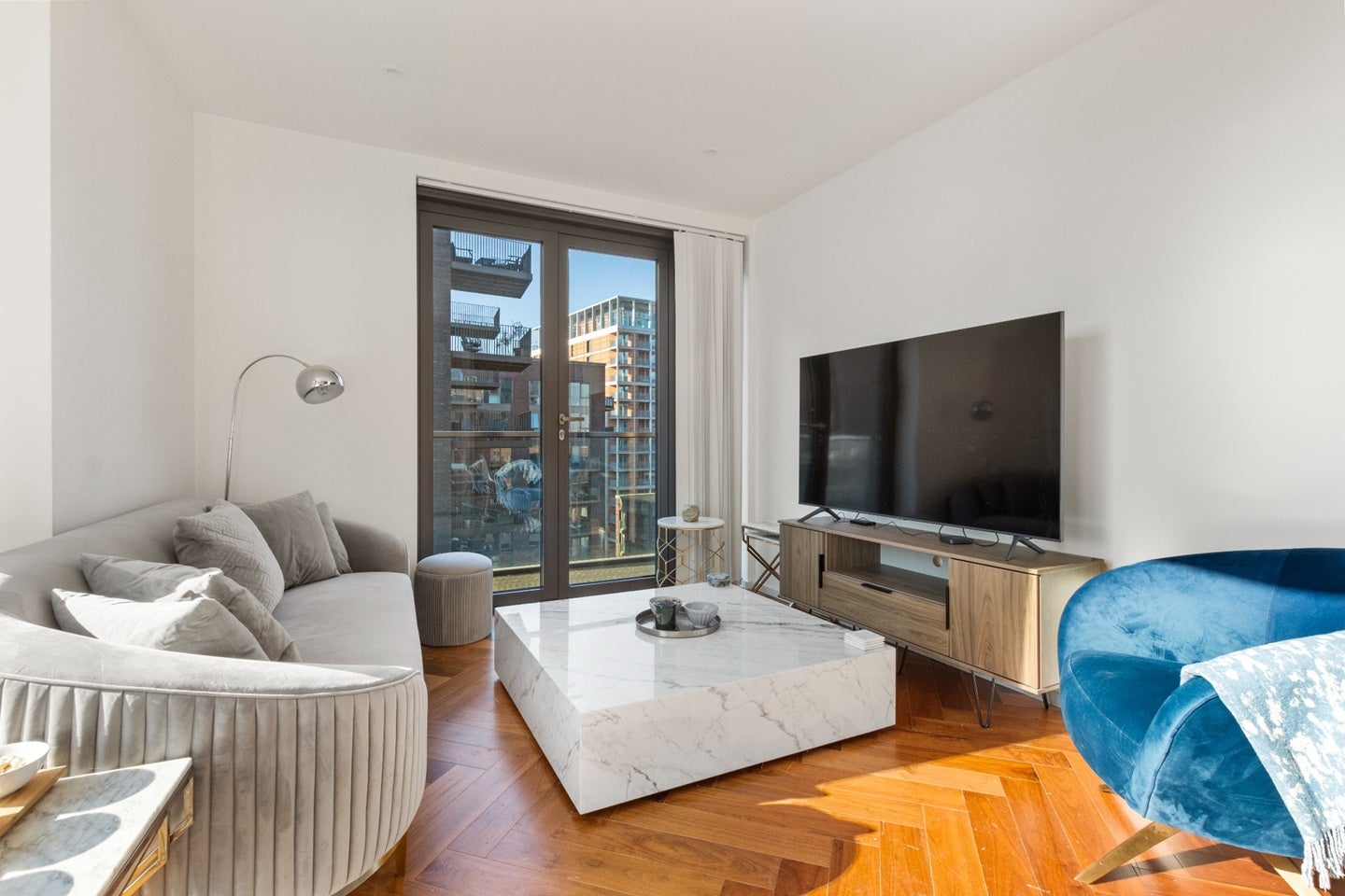 Flat New Union Square in Greater London