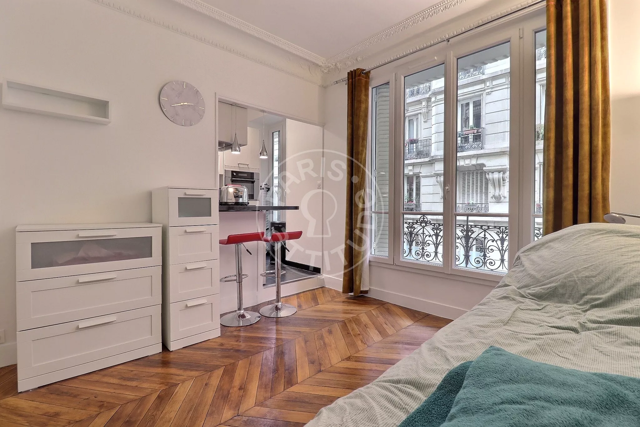 Appartement Rue Lentonnet à Paris