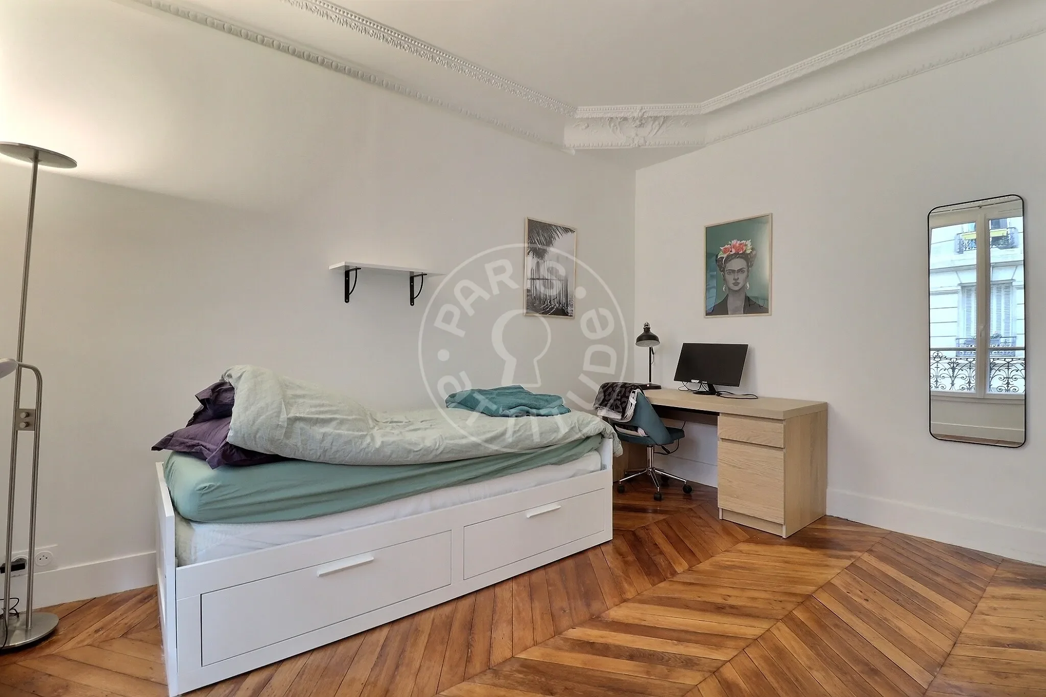 Appartement Rue Lentonnet à Paris