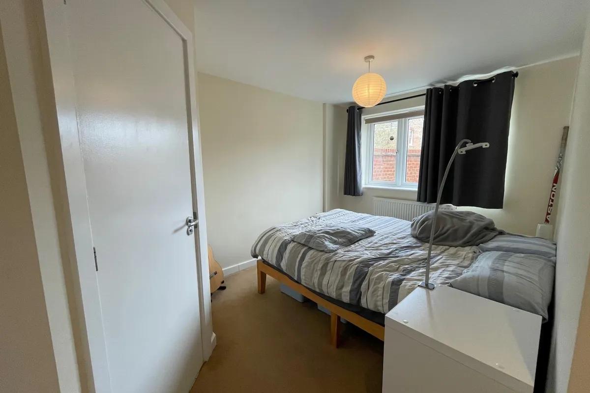 Flat Hatfield Road in St Albans