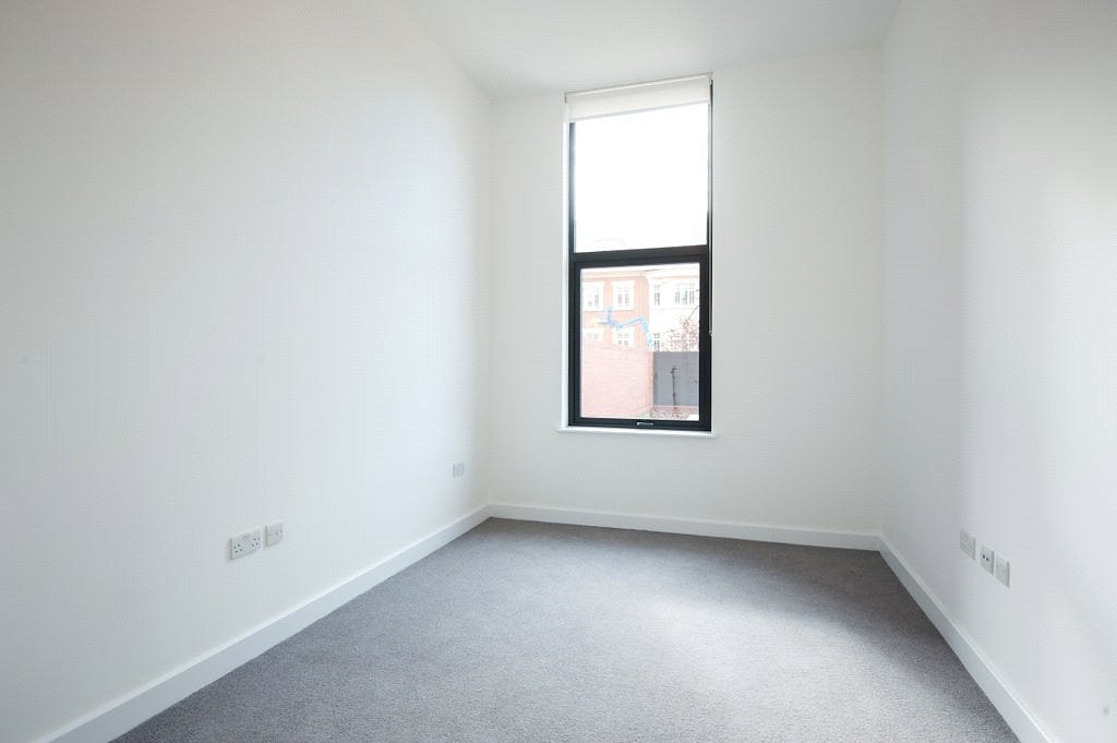 Flat Burgess Springs in Chelmsford