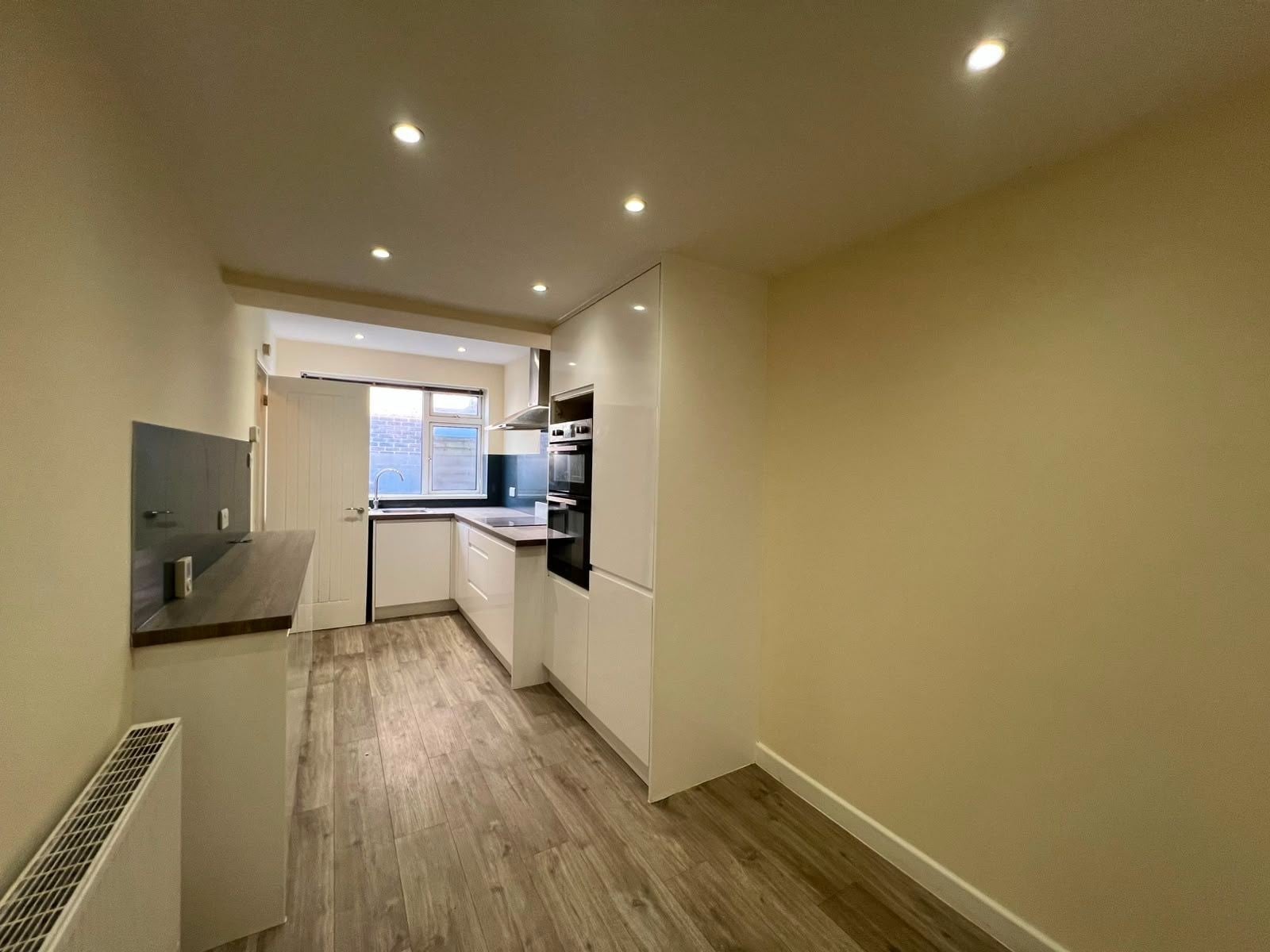 Flat Longstone Road in Eastbourne