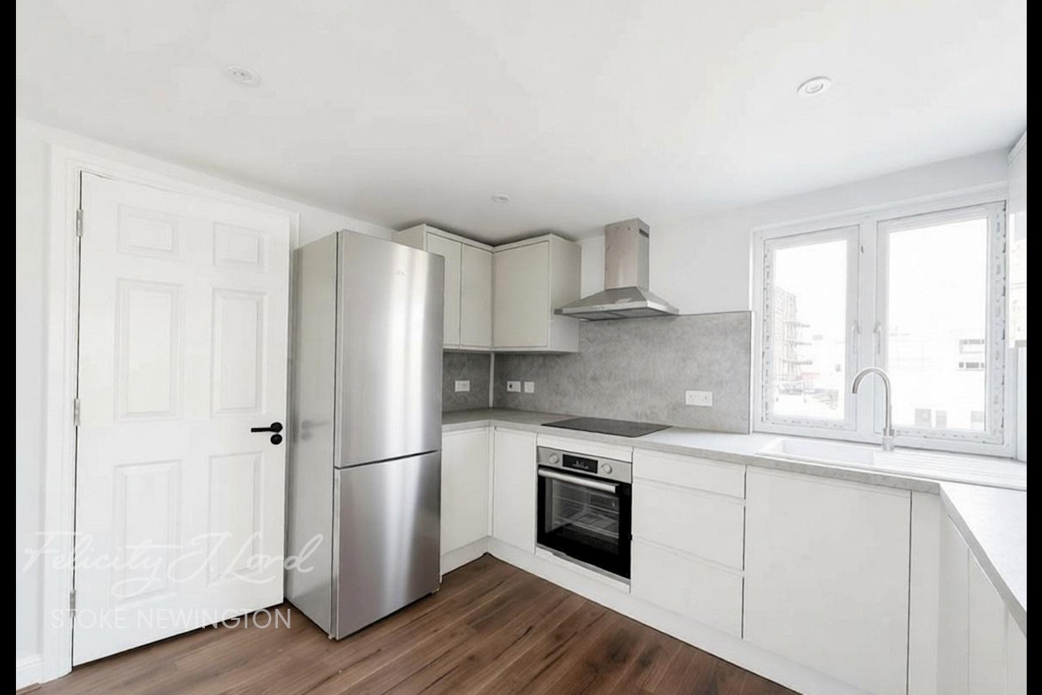 Flat Alkham Road in Greater London