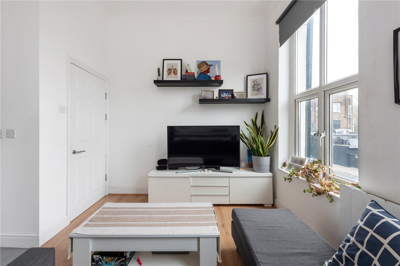 Flat Woodberry Grove in Greater London