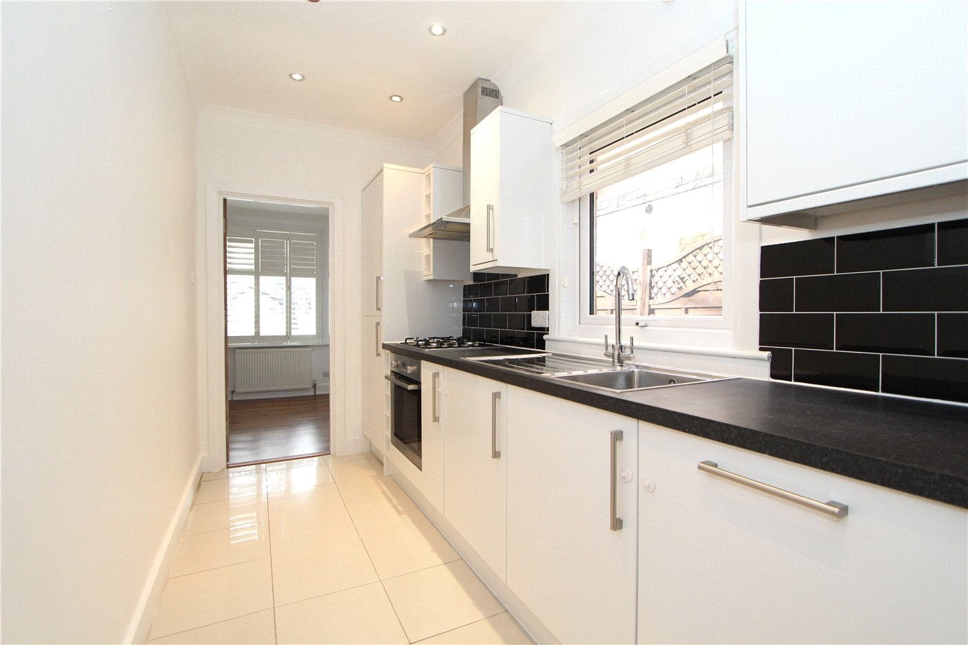 Flat King Edwards Place in Greater London