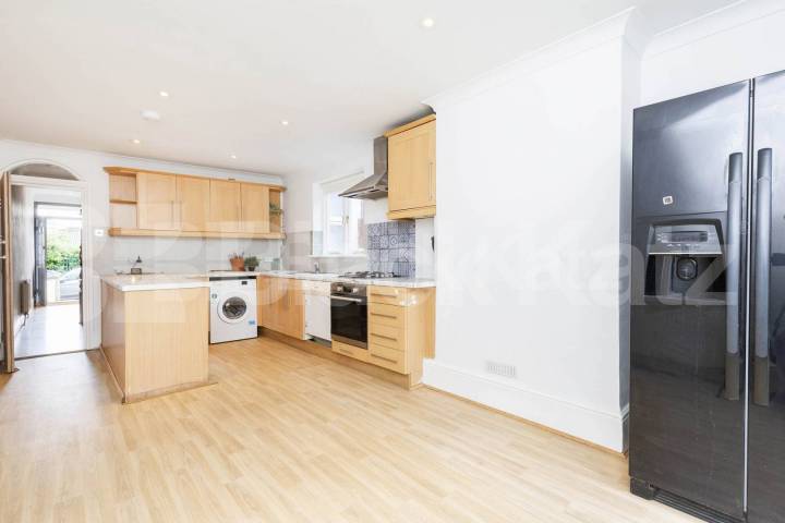 House Iverson Road in Greater London