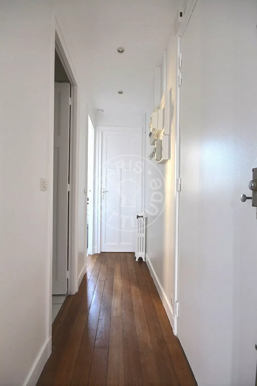 Flat Rue de l'Abbé Groult in Paris