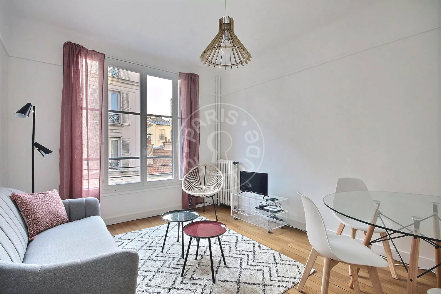 Flat Rue de l'Abbé Groult in Paris