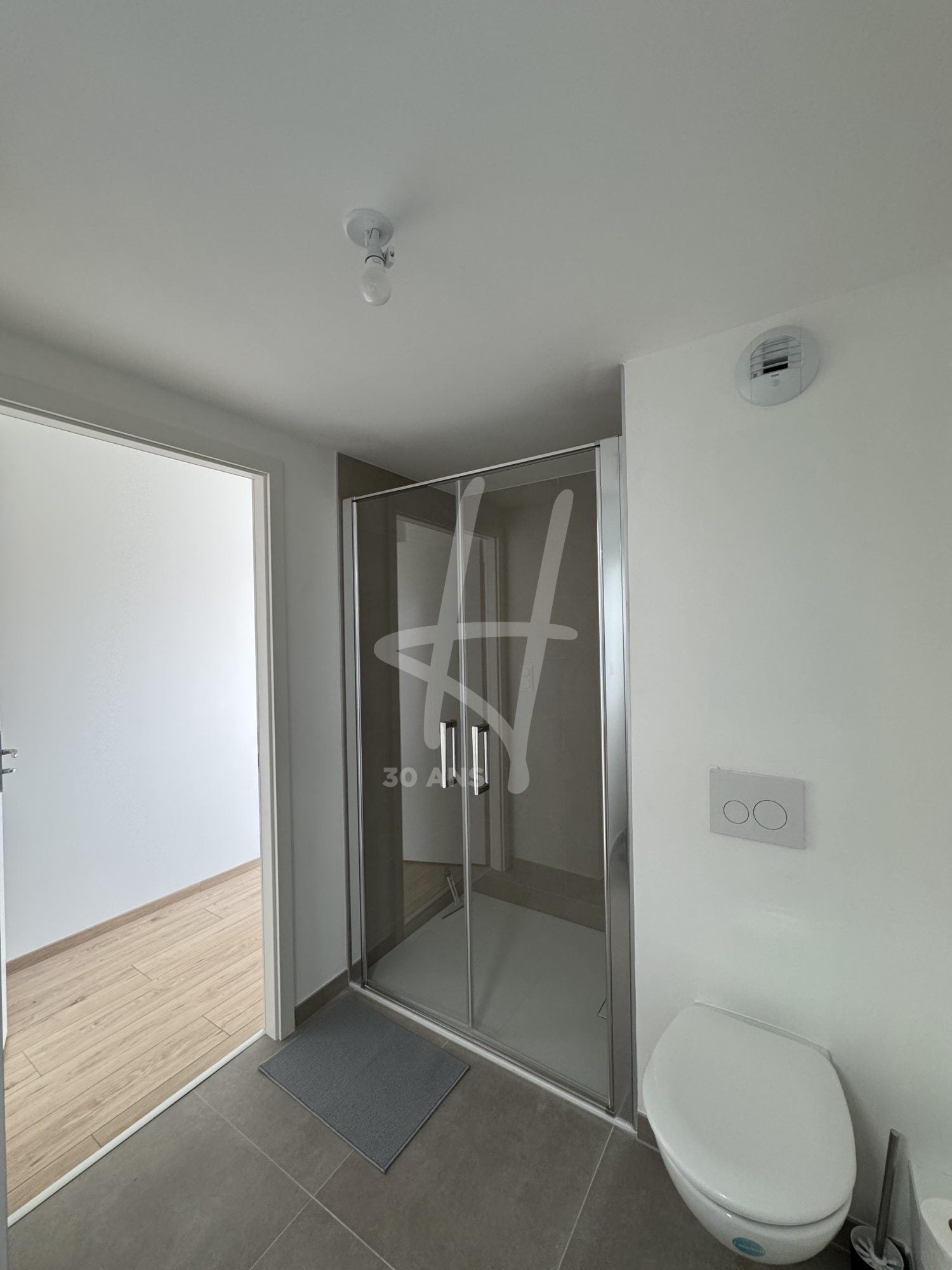 Room Rue de la Croix de Lorraine in Metz