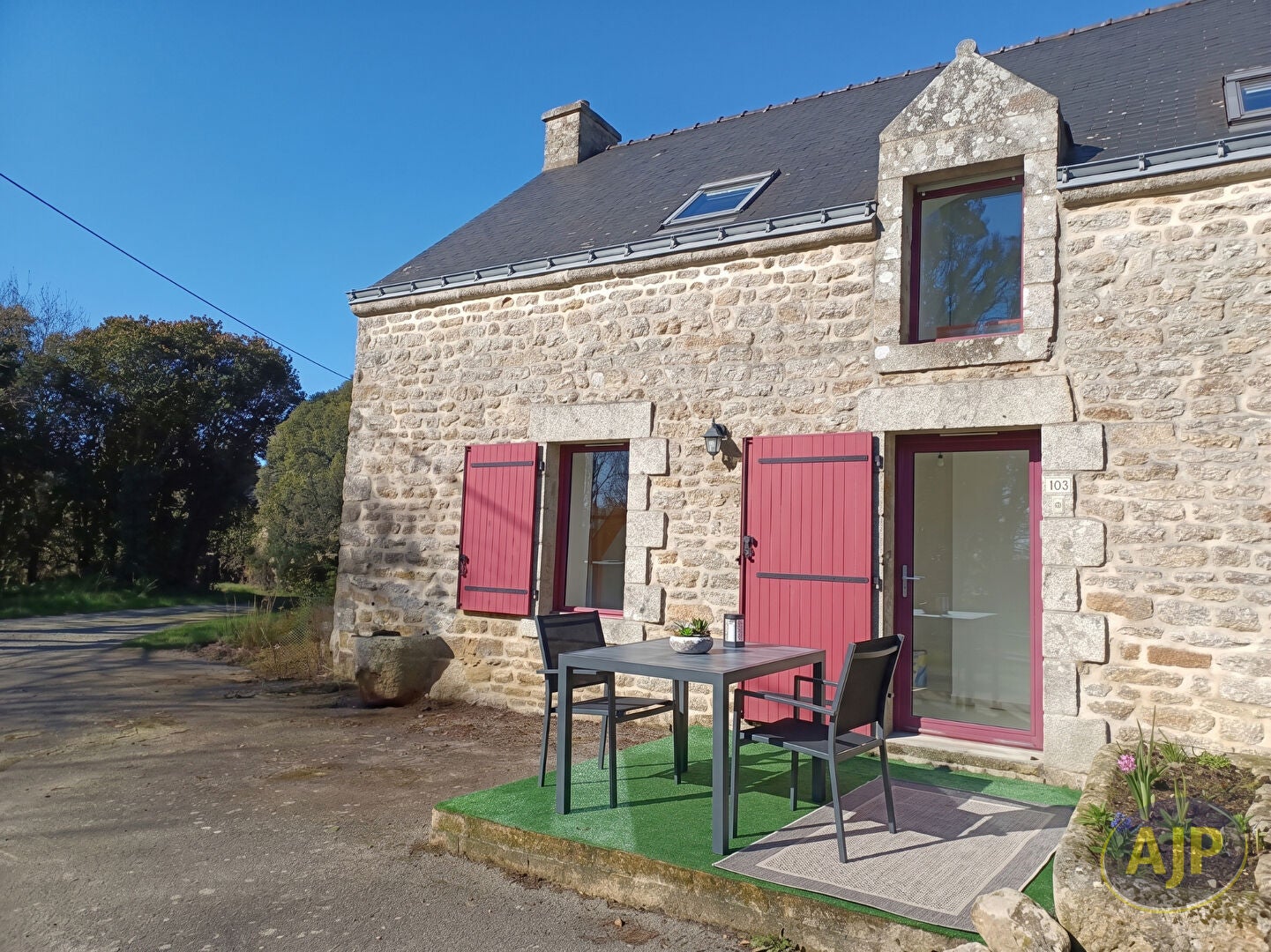 Maison Route des Avoins à Poilly-lez-Gien