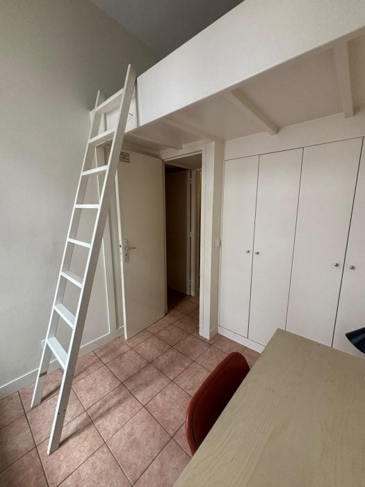 Appartement Rue du Pont aux Choux à Paris