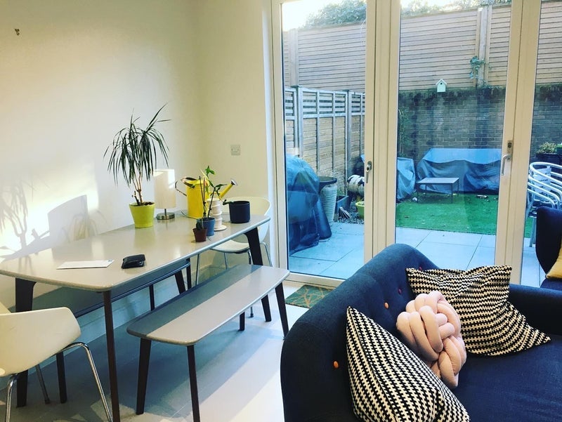 Room Bourke Close in Greater London