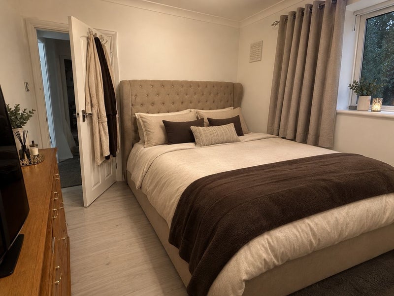 Room Blenheim Road in Maidenhead