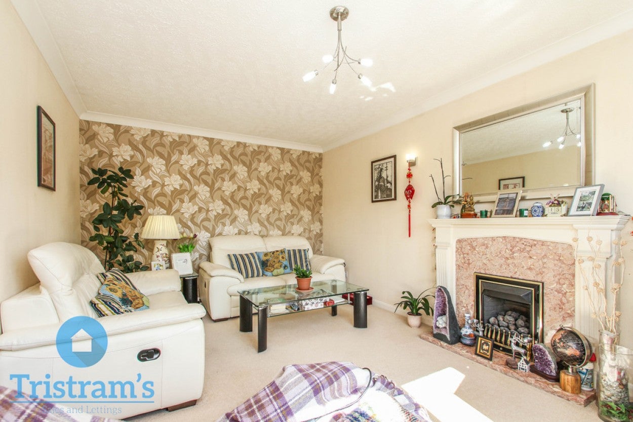 House Rudge Close in Nottingham