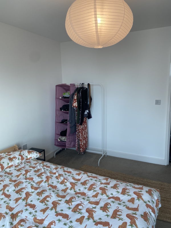 Room Bramwell Way in Greater London