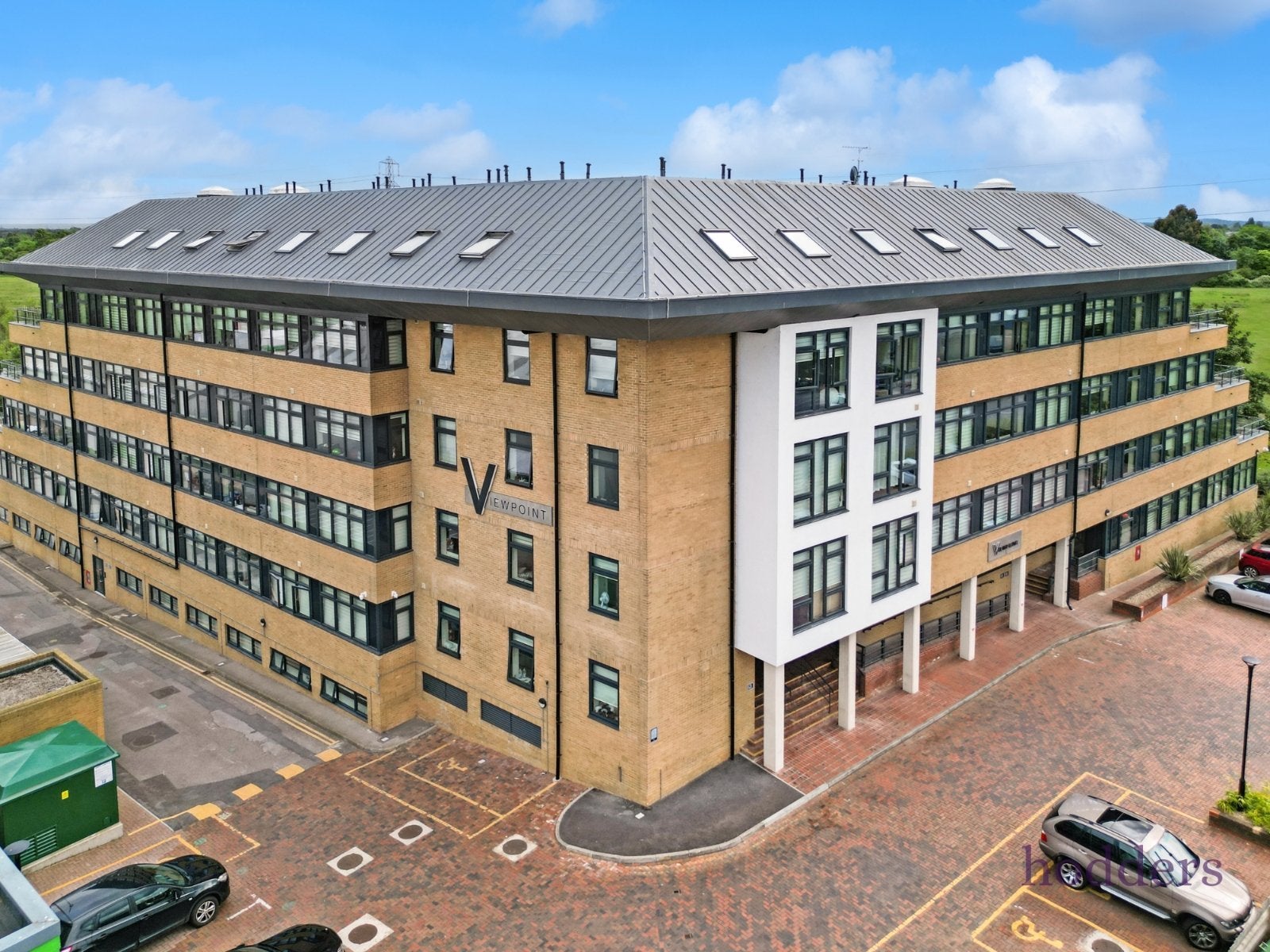 Flat London Road in Borough of Spelthorne