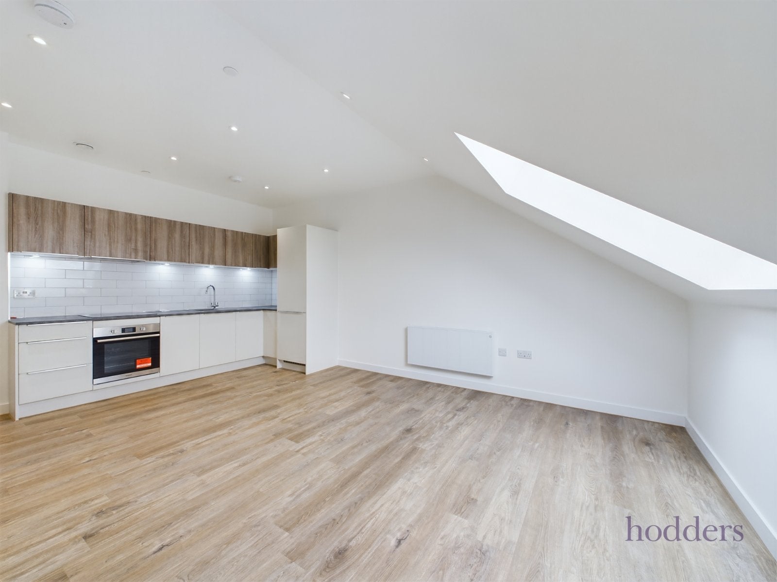 Flat London Road in Borough of Spelthorne