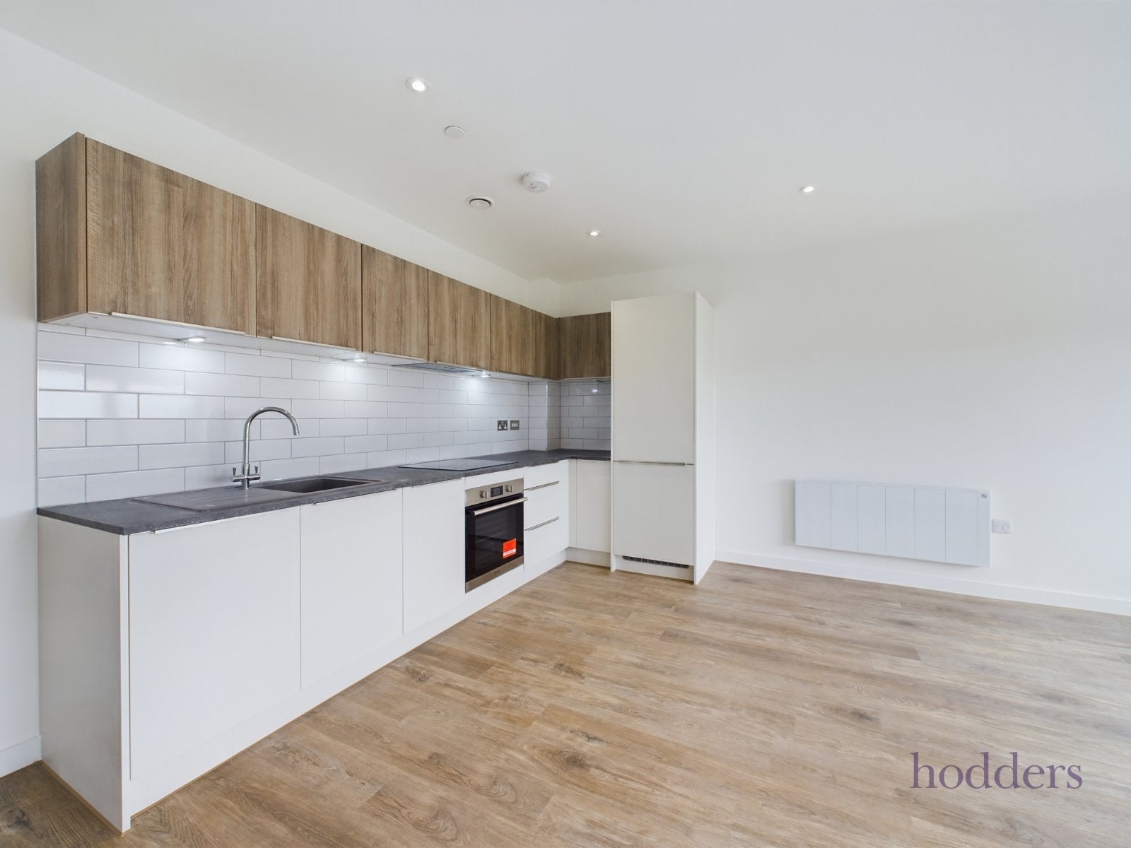 Flat London Road in Borough of Spelthorne