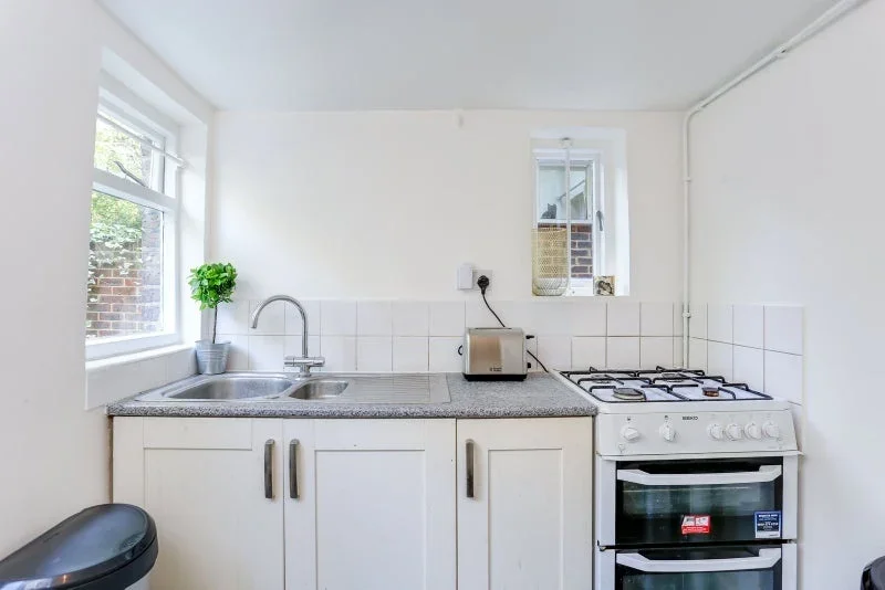 Room Miller's Court in Greater London