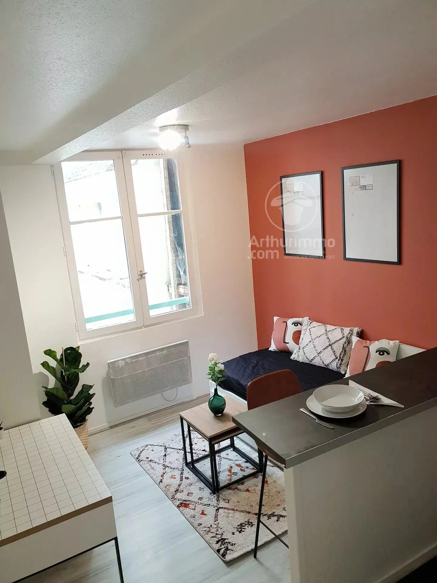 Room Chaussée Bertrand in Hénouville
