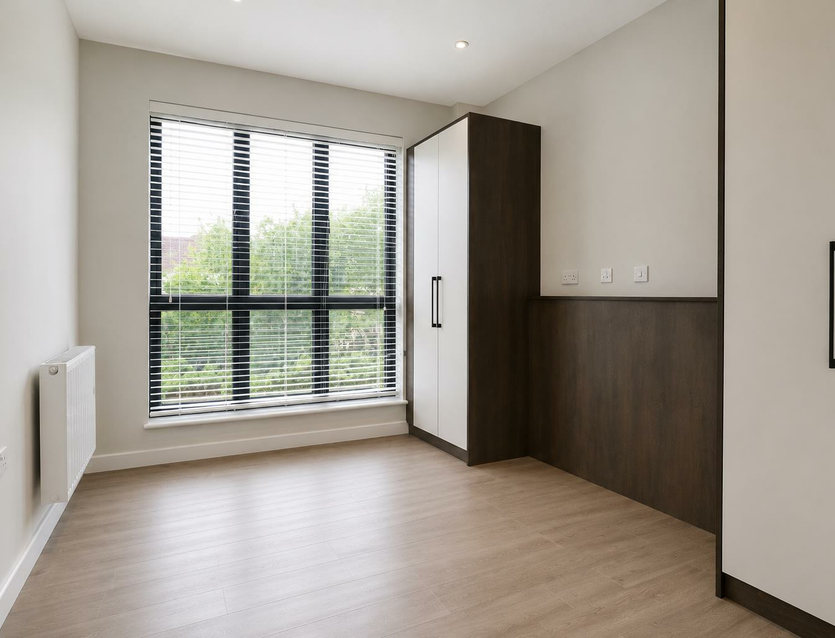 Flat Cowley Road in Greater London