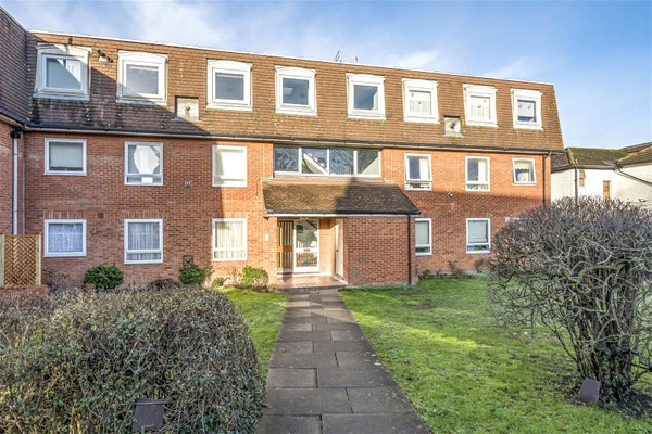 Flat Church Road in Epsom and Ewell