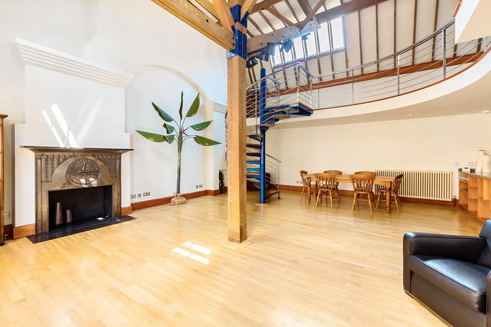 House Clover Mews in Greater London