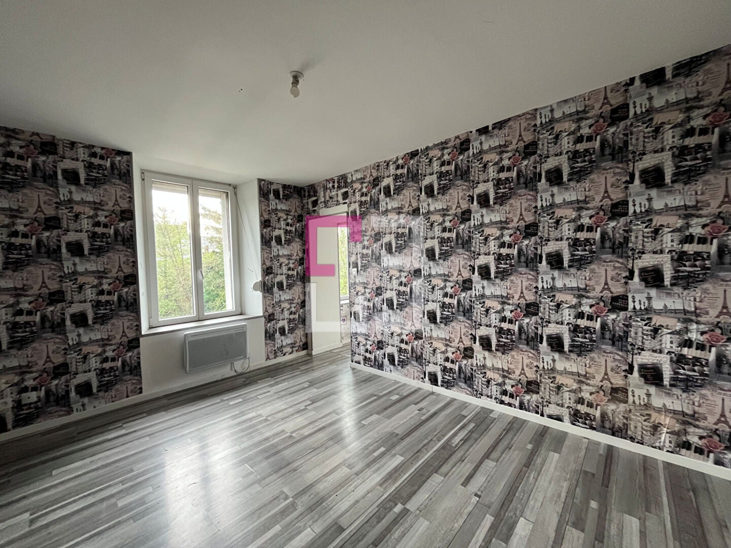 Appartement Place Jules Decamp à Hirson