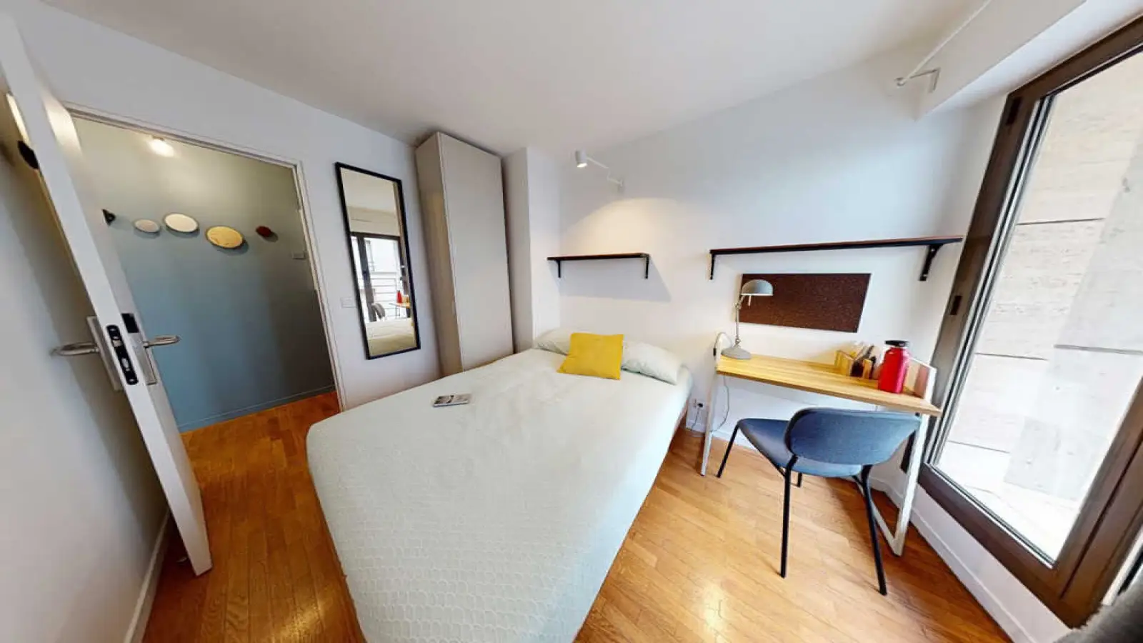 Room Rue Eugène Oudiné in Paris