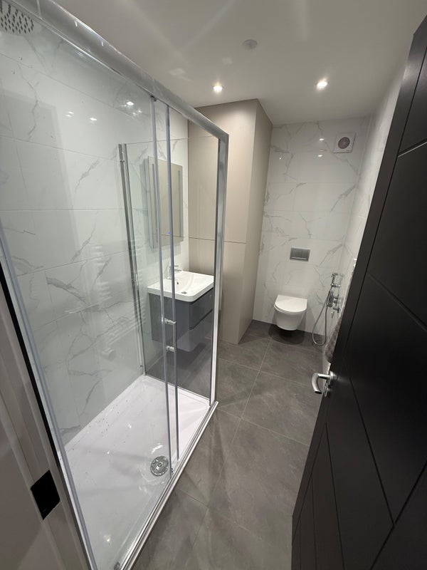 Room Adelphi Street in Preston