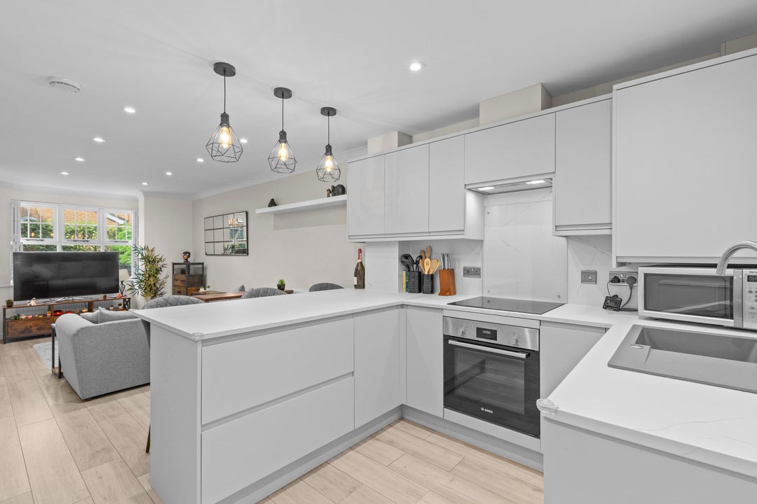 House Kiln Croft Close in Marlow