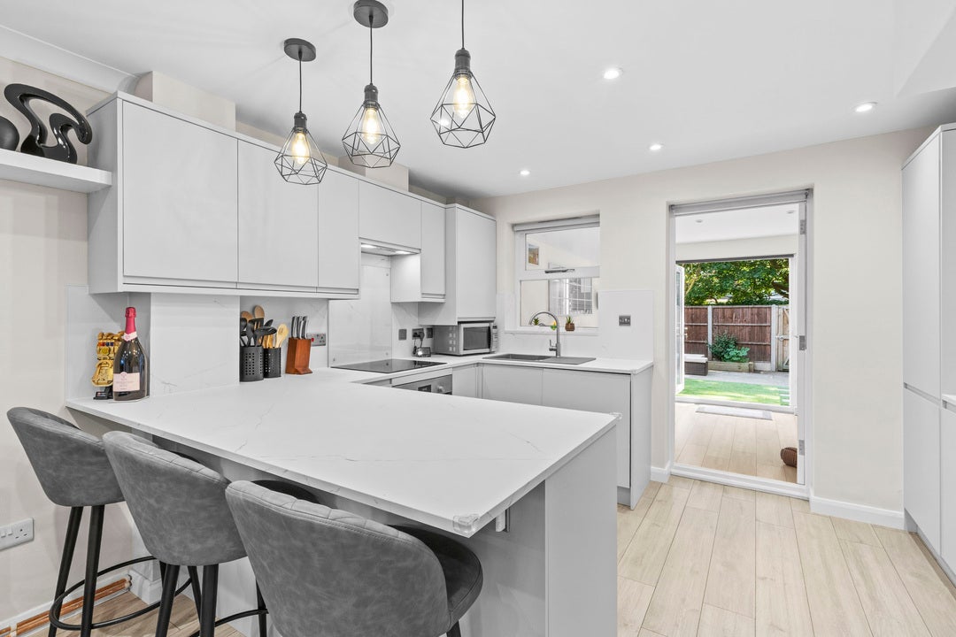 House Kiln Croft Close in Marlow