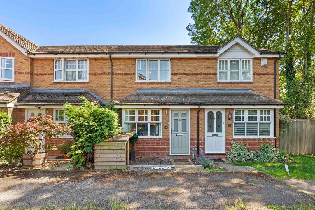 House Kiln Croft Close in Marlow