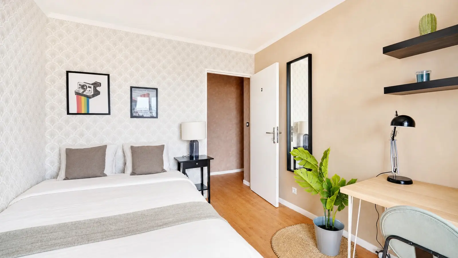 Room Rue Gabriel et Charles Voisin in Boulogne-Billancourt