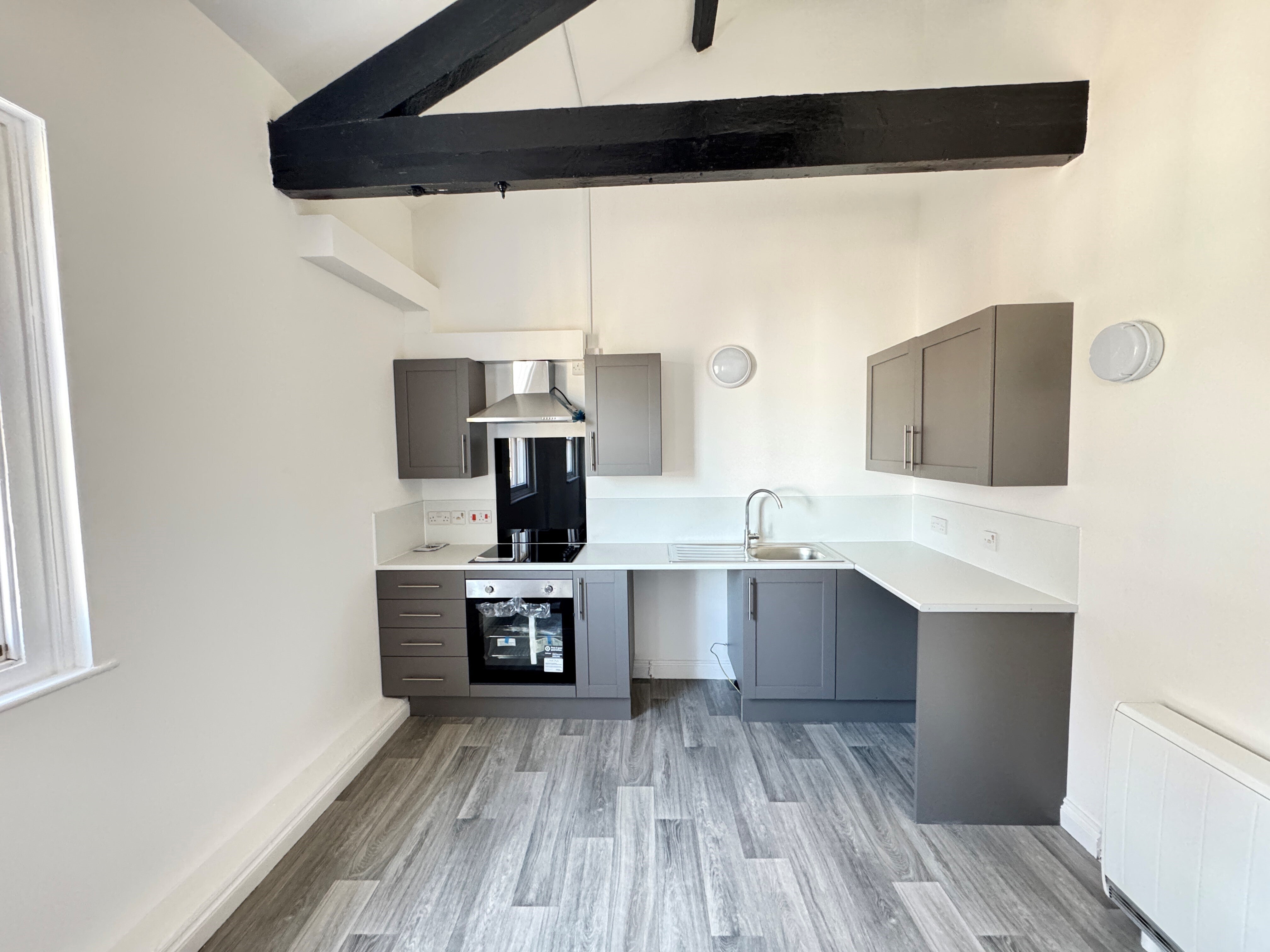 Flat Newton Road in Yeovil