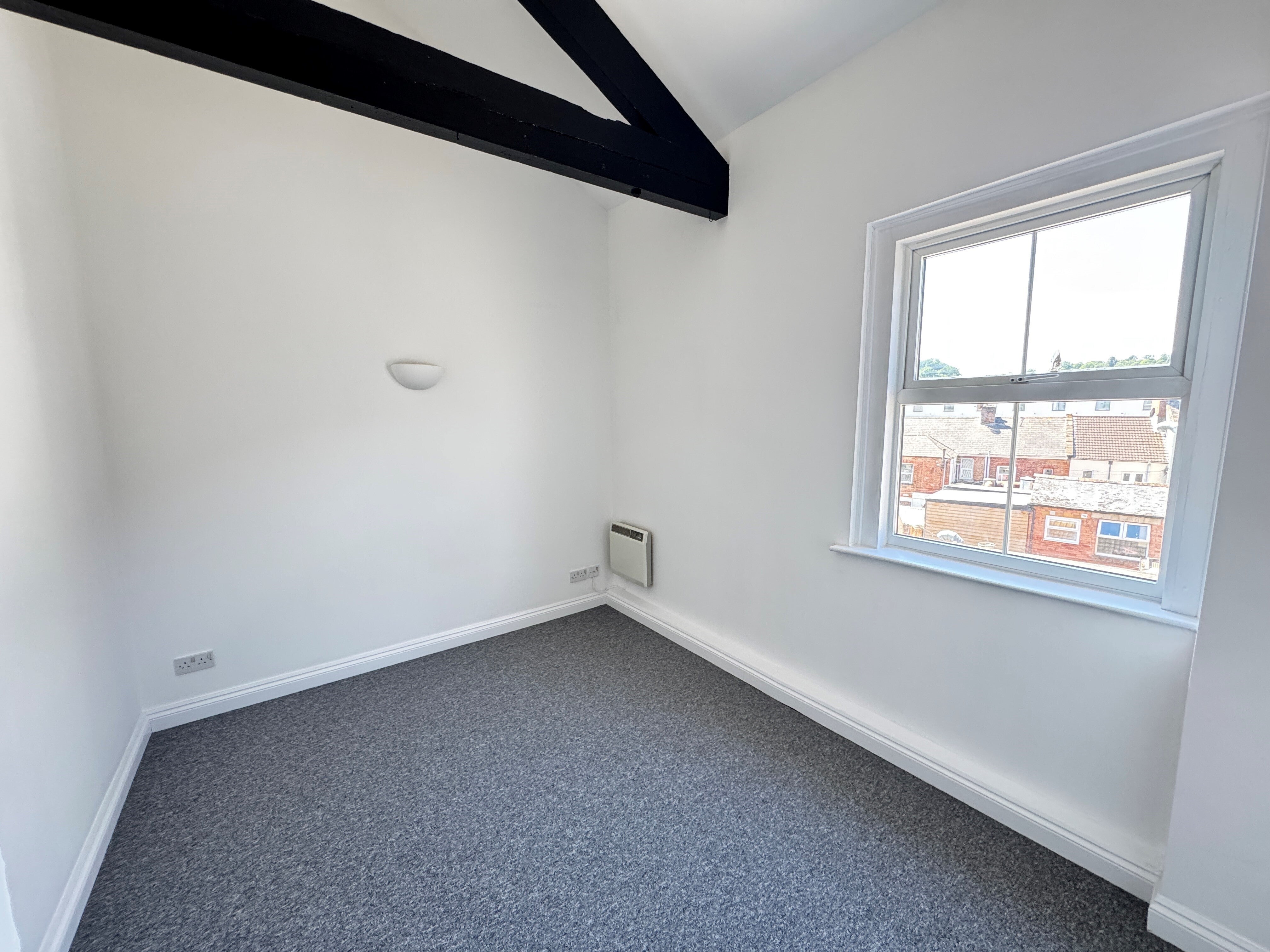 Flat Newton Road in Yeovil