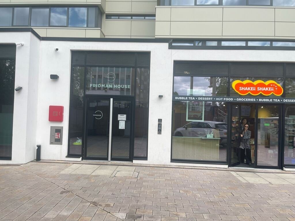 Flat Humphry Repton Lane in Greater London